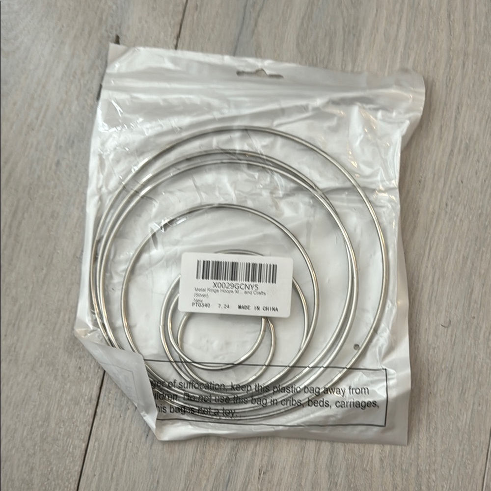 Silver Metal Rings Set
